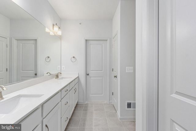 2506 NEABSCO COMMON PL, Woodbridge, VA 22191