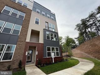 2506 NEABSCO COMMON PL, Woodbridge, VA 22191