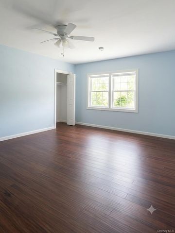 92-10 212th Place, Queens Village, NY 11428