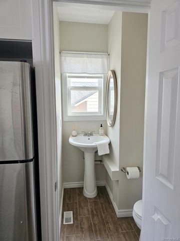 92-10 212th Place, Queens Village, NY 11428