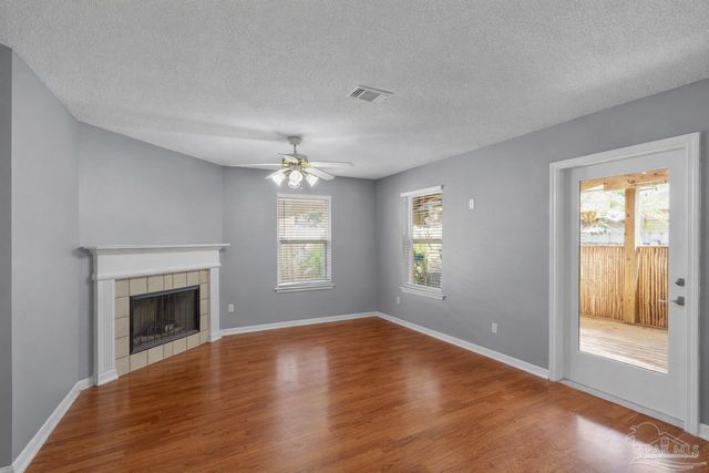 1739 Ivalea Cir, Navarre, FL 32566
