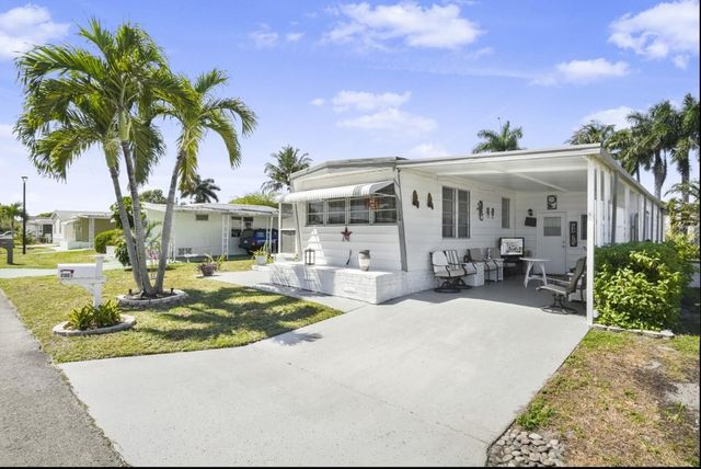 2001 SW 84th Avenue, Davie, FL 33324