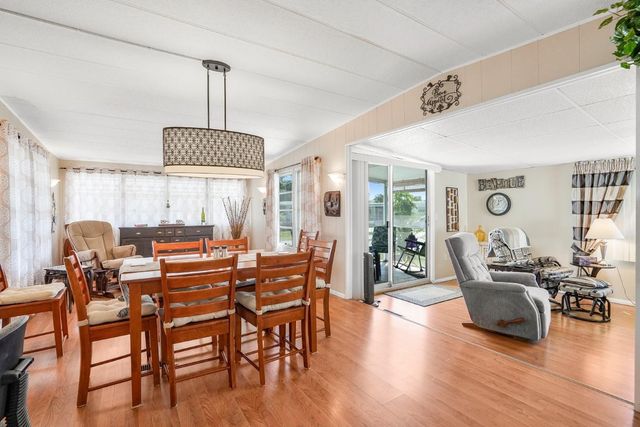 2001 SW 84th Avenue, Davie, FL 33324