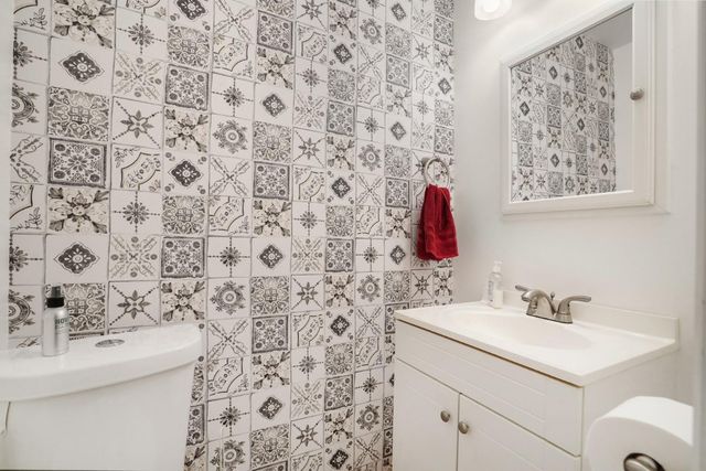 2001 SW 84th Avenue, Davie, FL 33324