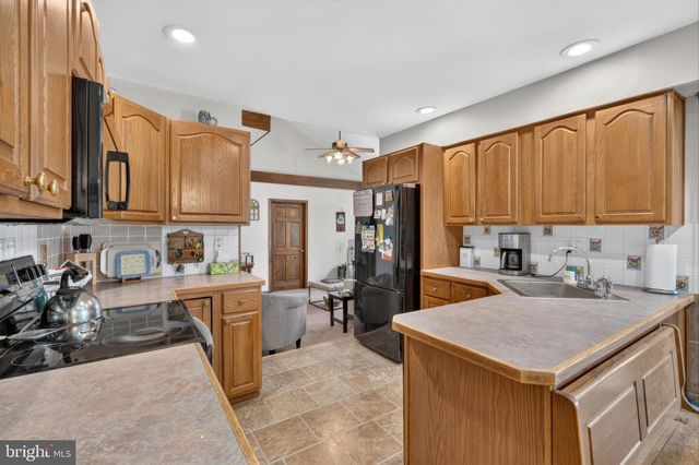 2200 W SAINT JOSEPH ST, Wilmington, DE 19808