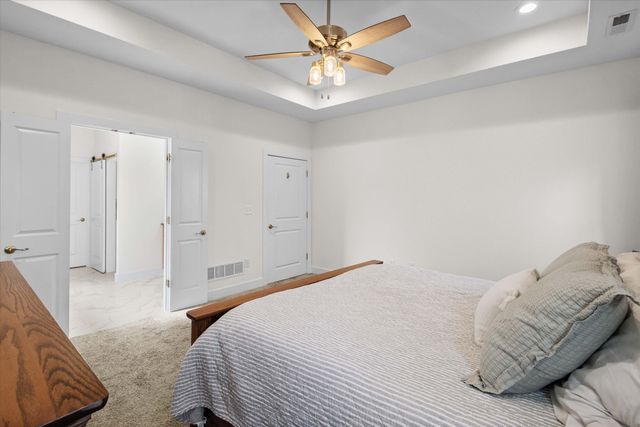 1062 S HIGHWAY UU, Columbia, MO 65203