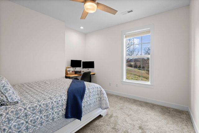 1062 S HIGHWAY UU, Columbia, MO 65203