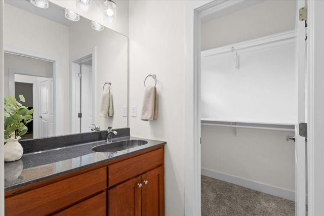 1062 S HIGHWAY UU, Columbia, MO 65203