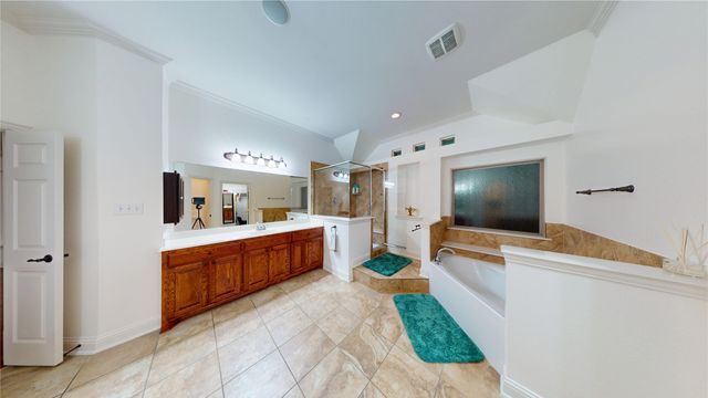 8 Chapel Hill Lane, Mclendon Chisholm, TX 75032