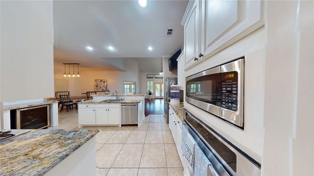 8 Chapel Hill Lane, Mclendon Chisholm, TX 75032
