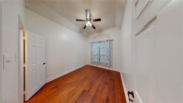 8 Chapel Hill Lane, Mclendon Chisholm, TX 75032