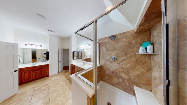 8 Chapel Hill Lane, Mclendon Chisholm, TX 75032