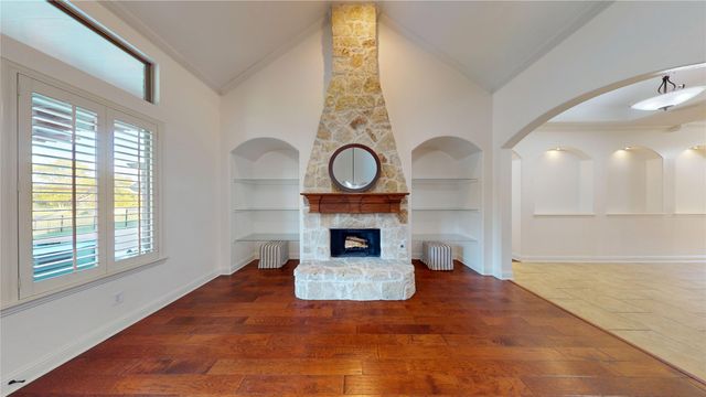 8 Chapel Hill Lane, Mclendon Chisholm, TX 75032
