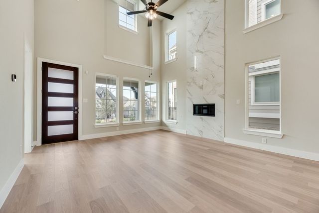 1525 Euclid Alley, Corinth, TX 76208