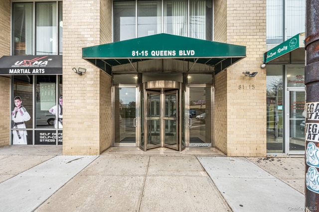 81-15 Queens Boulevard 4H, Elmhurst, NY 11373