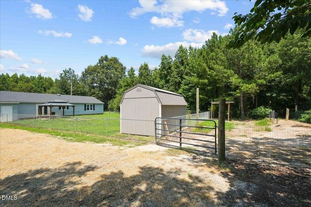 961 Pikeville Princeton Road, Pikeville, NC 27863