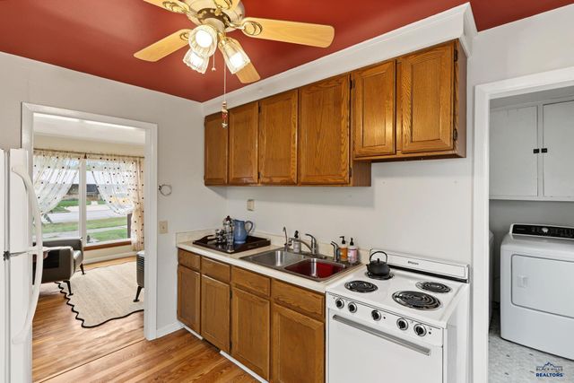 140 MEADE, Rapid City, SD 57701