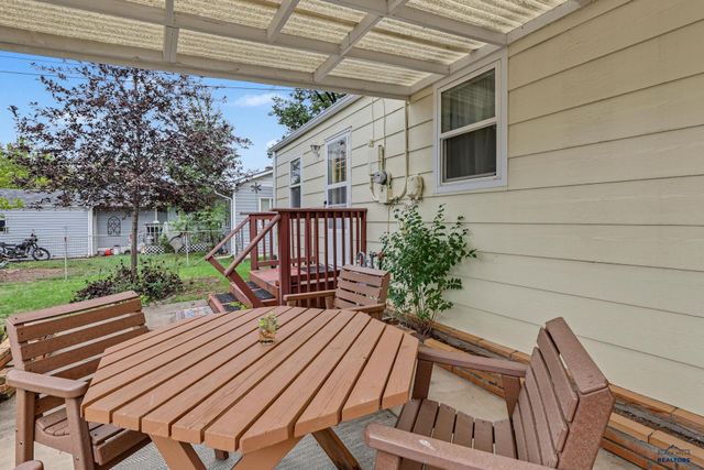 140 MEADE, Rapid City, SD 57701
