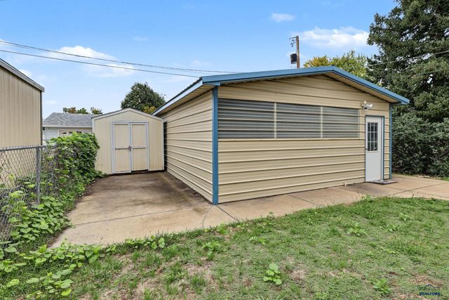 140 MEADE, Rapid City, SD 57701
