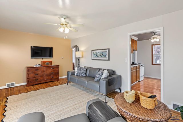 140 MEADE, Rapid City, SD 57701