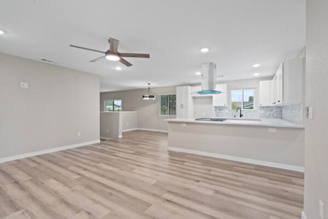 1707 W Whitendale Avenue, Visalia, CA 93277