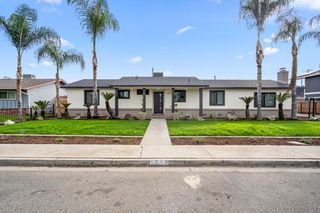1707 W Whitendale Avenue, Visalia, CA 93277
