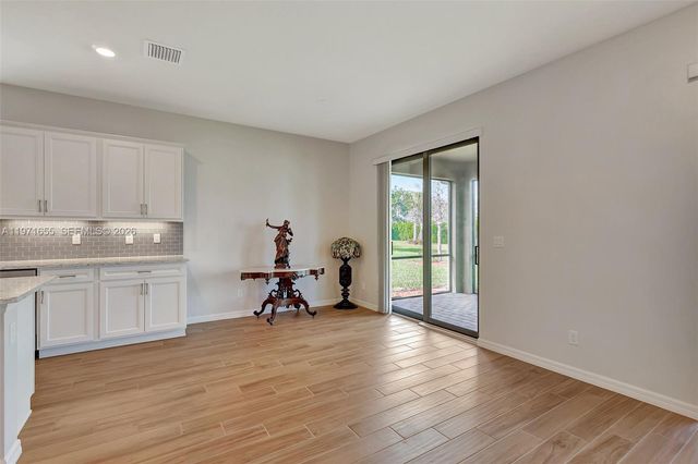 727 SE Boboli Way, Port St. Lucie, Port St Lucie, FL 34984