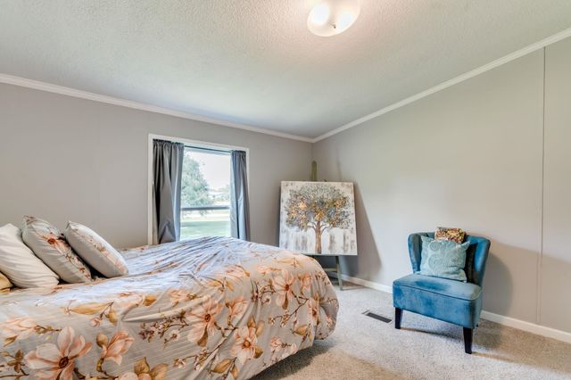 14931 SW 158th Ter, Rose Hill, KS 67133