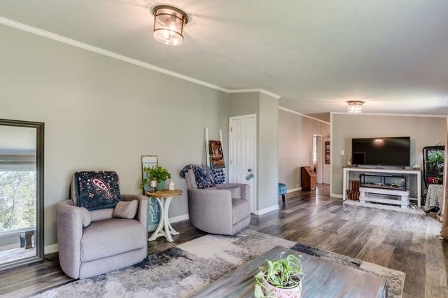 14931 SW 158th Ter, Rose Hill, KS 67133