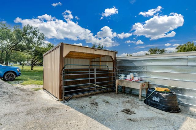 14931 SW 158th Ter, Rose Hill, KS 67133