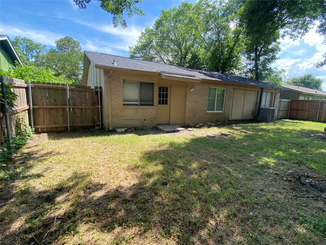 2509 Harbor Trail, Irving, TX 75060