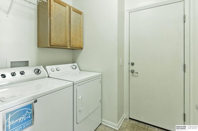 7505 S 180th Avenue, Omaha, NE 68136