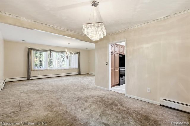 36521 Gloucester Drive, Clinton Township, MI 48035