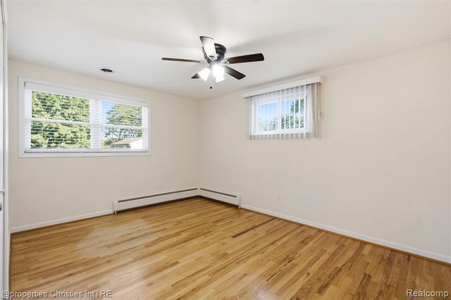 36521 Gloucester Drive, Clinton Township, MI 48035
