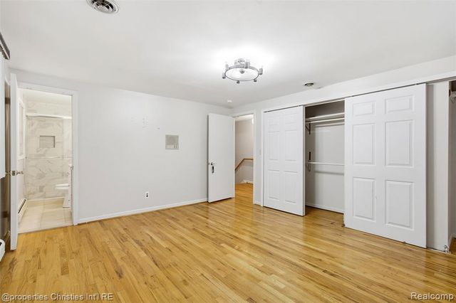 36521 Gloucester Drive, Clinton Township, MI 48035