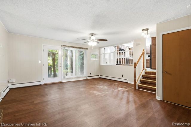 36521 Gloucester Drive, Clinton Township, MI 48035