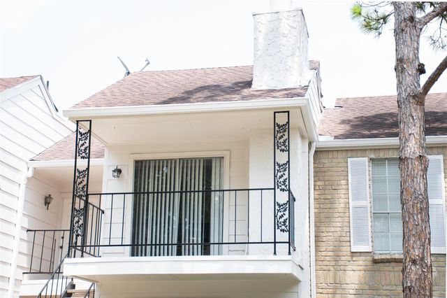 2800 Jeanetta Street 704, Houston, TX 77063