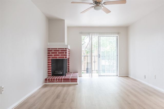 2800 Jeanetta Street 704, Houston, TX 77063