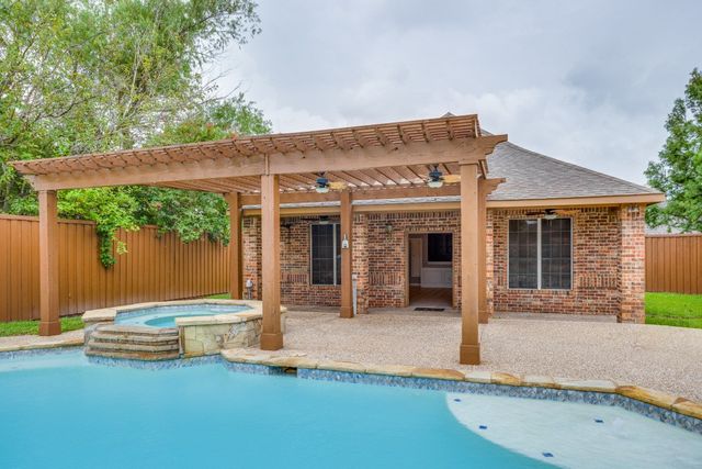 725 Chapel Court, Allen, TX 75002
