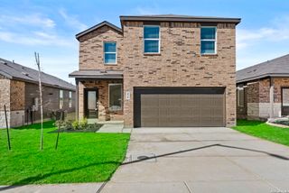 439 Kayden Ct, Marion, TX 78109