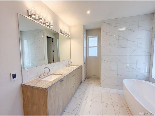 8804 S Brentwood St, Littleton, CO 80128