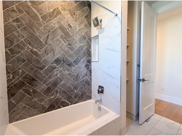 8804 S Brentwood St, Littleton, CO 80128