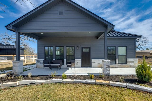 308 Sweet Gum Lane, Somerville, TX 77879