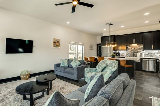 308 Sweet Gum Lane, Somerville, TX 77879