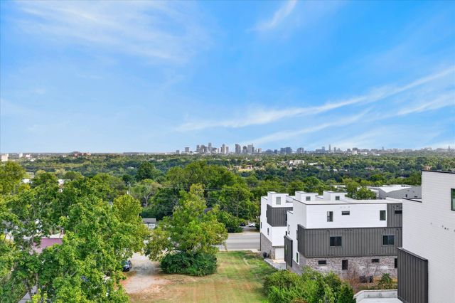 2133 Goodrich Ave, Nashville, TN 37218