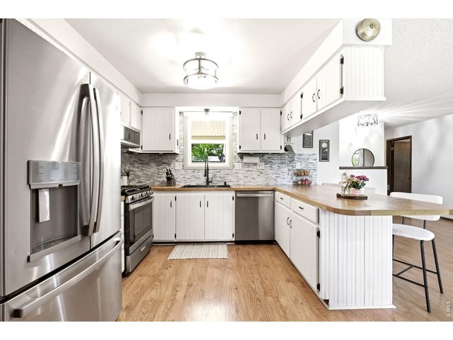 1281 E 21st Ct, Loveland, CO 80538