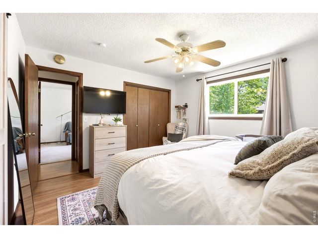 1281 E 21st Ct, Loveland, CO 80538