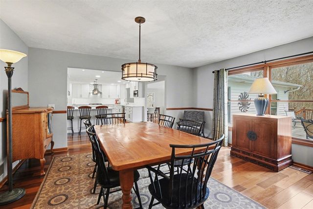 12132 Millpond Drive, Grand Rapids, MI 49534