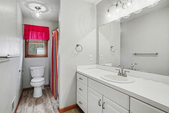 12132 Millpond Drive, Grand Rapids, MI 49534