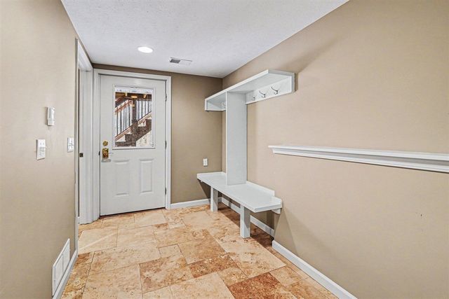 12132 Millpond Drive, Grand Rapids, MI 49534